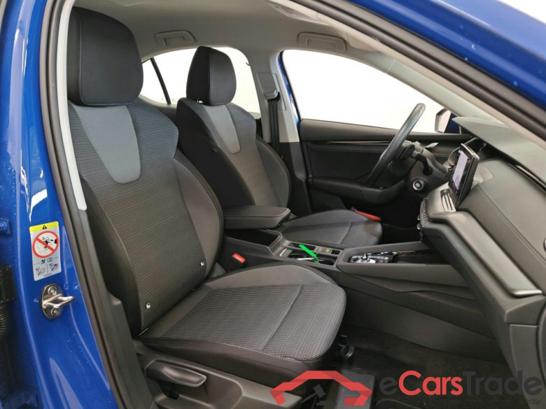 Škoda Octavia 1.0 TSI e-TEC MHEV DSG Business Edition 5d #3