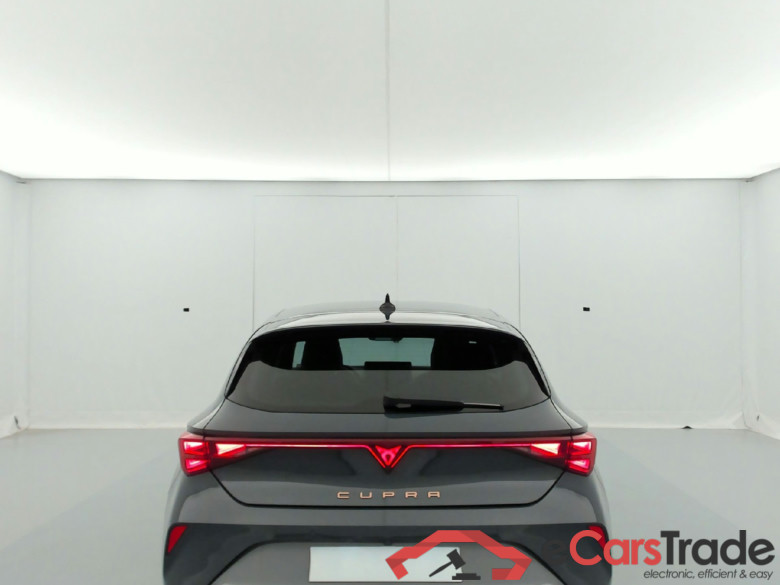 Cupra Leon V 1.5 eTSI 150 ch DSG7 #2
