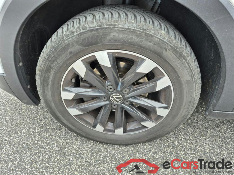 VOLKSWAGEN T-Cross T-Cross Life Business 1.0 TSI 81 kW (110 ch) 7 vitesses DSG #3