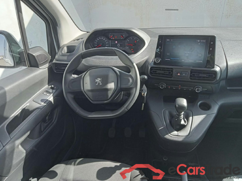 PEUGEOT Rifter / 2018 / 4P / combi Active Standard BlueHDi 73kW (IND) (CX2) #3