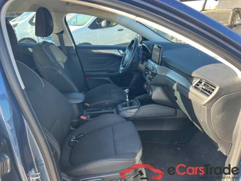 FORD Focus / 2018 / 5P / familiar 1.5 Ecoblue 88kW Titanium SB #6