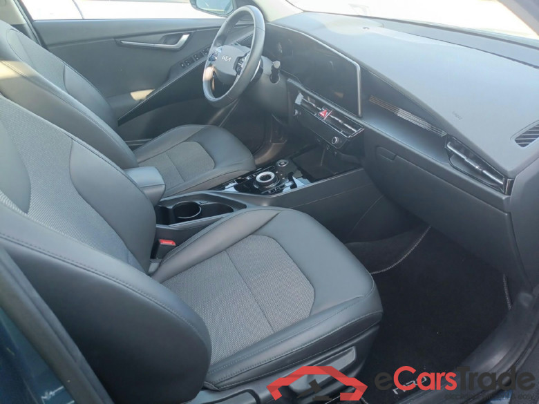 KIA Niro / 2022 / 5P / crossover 1.6 GDi HEV 104kW (141CV) Drive #6