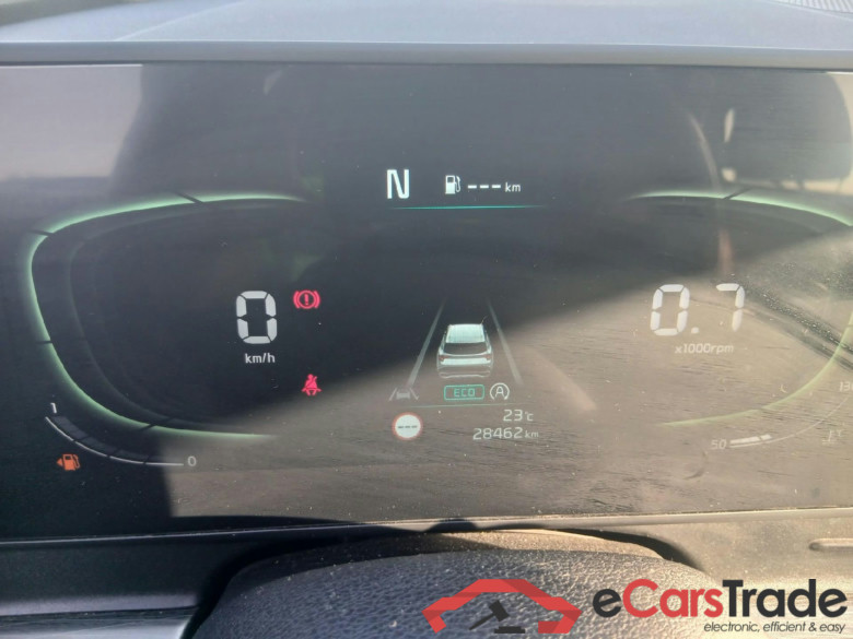 KIA Sportage / 2022 / 5P / todoterreno 1.6 T-GDi MHEV 110kW (150CV) Drive 4x2 #4