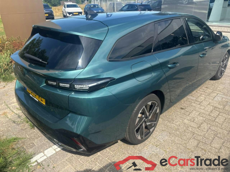 PEUGEOT 308 SW 1.2 PureTech Allure Pack Business #4