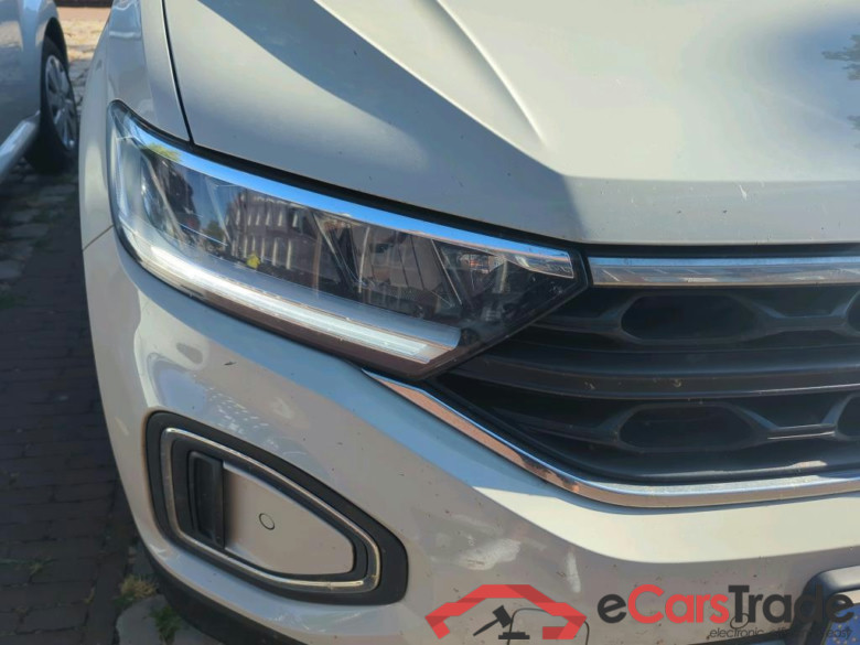 VOLKSWAGEN T-Roc 81 kW #4