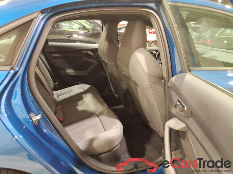 AUDI A3 1.0 TFSI 30 81KW S TRONIC ATTRACTION B.E #5