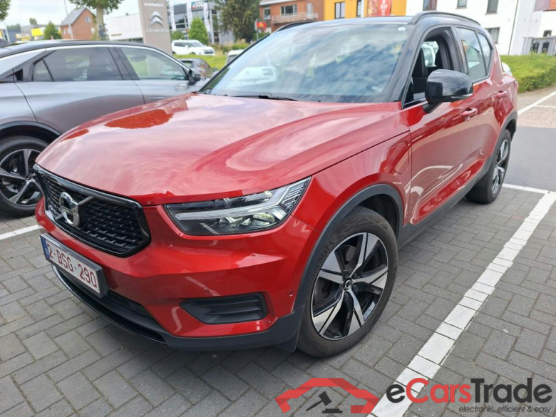 VOLVO XC40 1.5 T4 PHEV R-DESIGN DCT #1