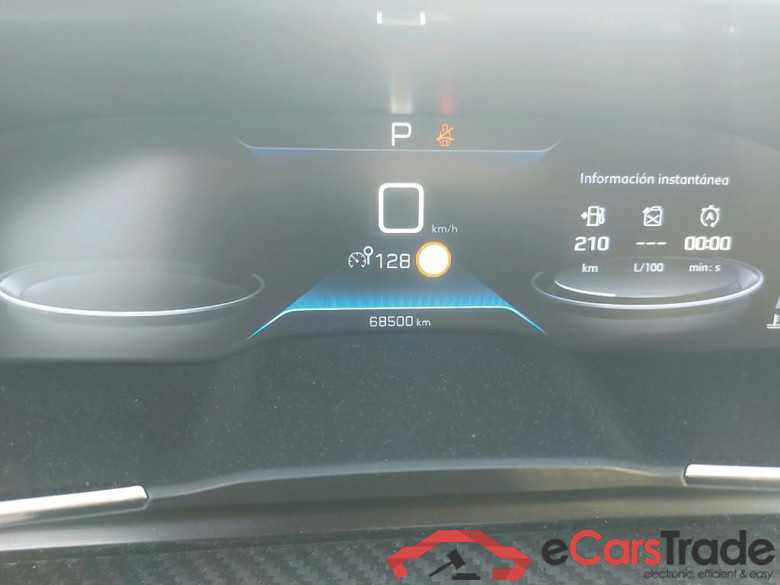 PEUGEOT 508 / 2018 / 5P / berlina con portón 5P Active Pack BlueHDi 130 S&S EAT8 #5