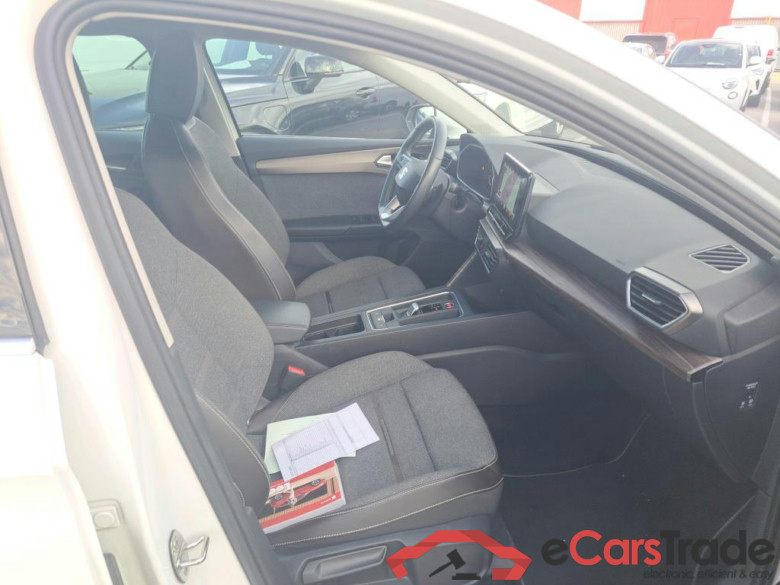 SEAT Nuevo León / 2020 / 5P / familiar SP 1.5 eTSI 110kW DSG S&S Xcellence Go L #6