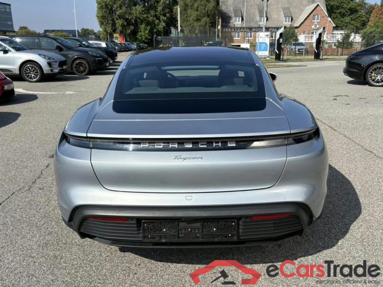 Porsche Taycan Aut. Pano LED Virtual ACC Navi Leather KeylessGo Camera Klima PDC ... #6