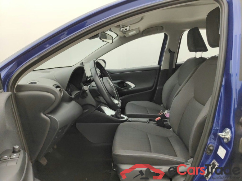 TOYOTA YARIS - 2020 1.5i Dual VVT-iE 125 Dynamic 5d #3