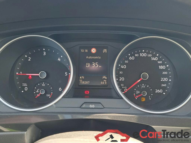 VOLKSWAGEN Tiguan / 2020 / 5P / todoterreno Life 2.0 TDI 110kW (150CV) #4