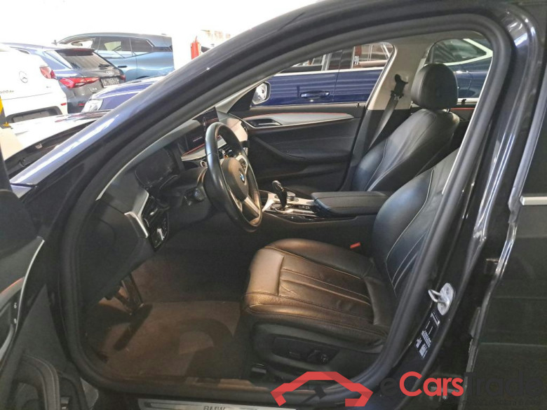 BMW 5 TOURING DIESEL - 2020 518 dA MHD #5