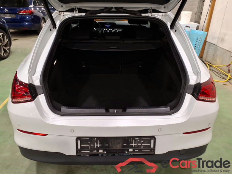 MERCEDES-BENZ CLA SHOOTING BRAKE 2.0 CLA 180 D BUSINESS SOLUTION DCT #3