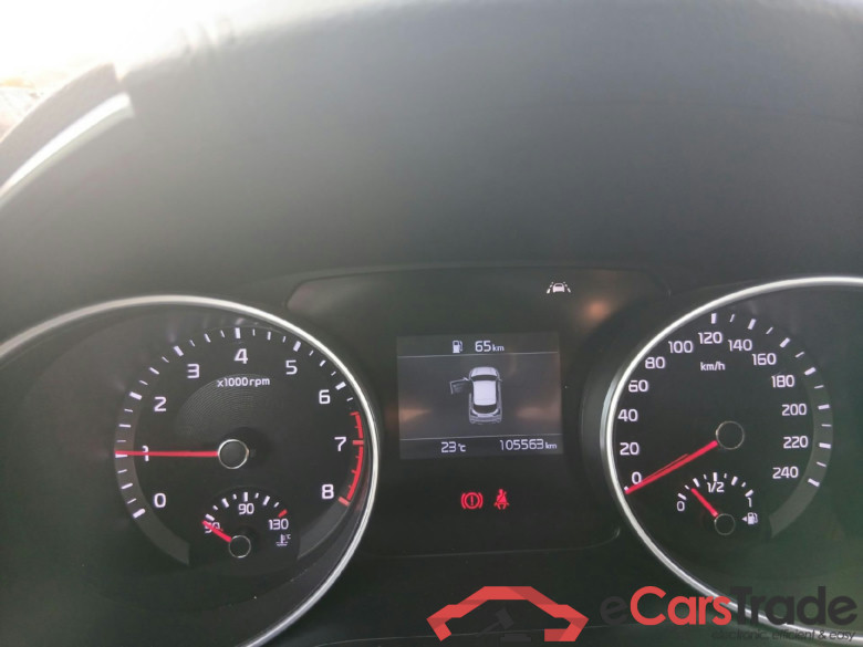 KIA XCeed / 2019 / 5P / todoterreno 1.0 T-GDi Drive 88kW (120CV) #4
