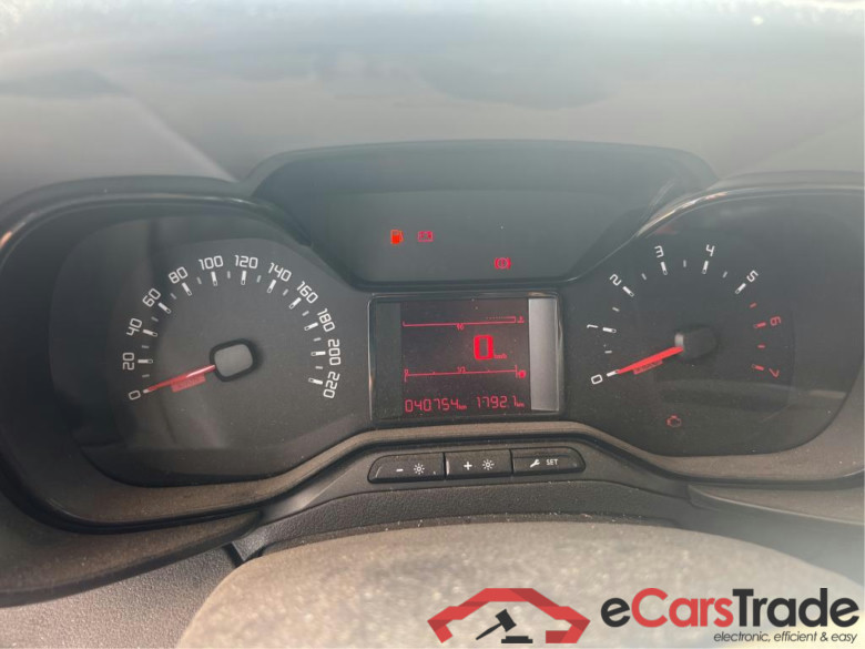 CITROEN Berlingo / 2018 / 3P / furgón derivado de turismo Talla M BlueHDi 100 CONTROL #5