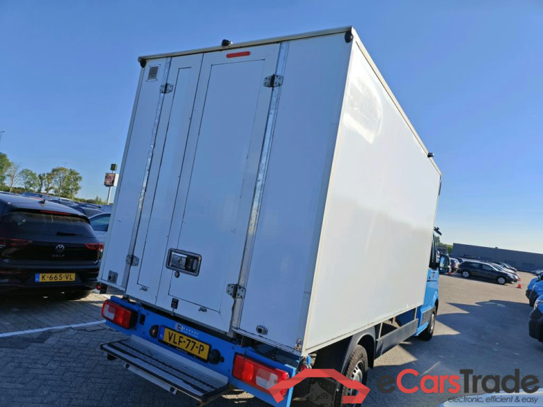 Volkswagen Crafter 35 2.0TDI 75kW L4 FWD 2d #2