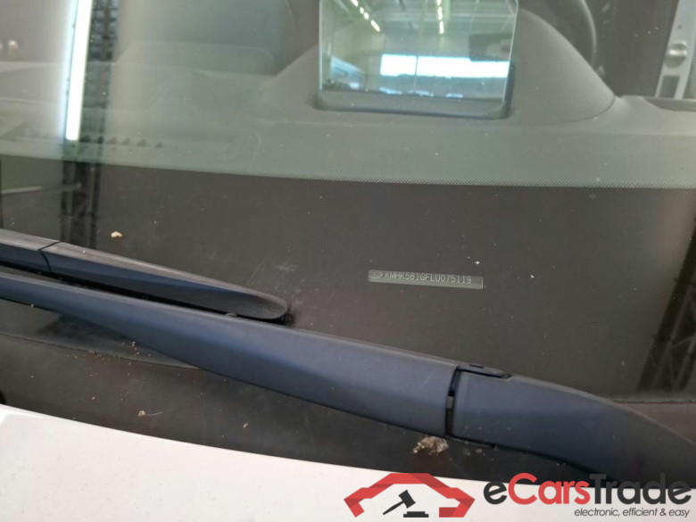 Hyundai KONA Premium Electric 64 kWh 5d #6