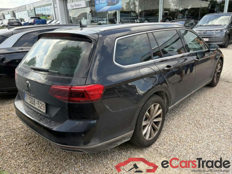 VOLKSWAGEN Passat Variant Dsl Passat SW 2.0 TDi SCR Elegance Business DSG #3