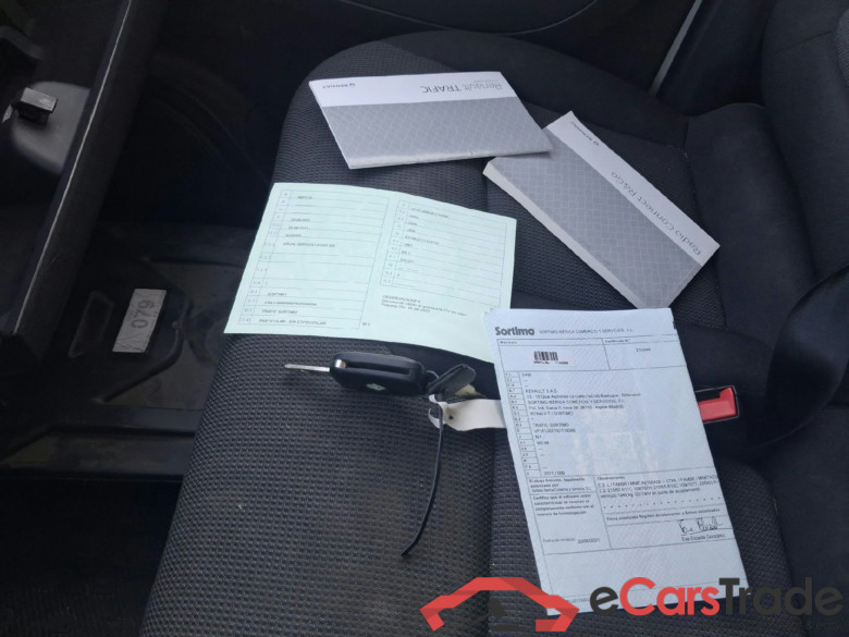 RENAULT Trafic / 2019 / 4P / furgón Furgón 27 L1H1 Energy Blue dCi 70 kW- SS #5