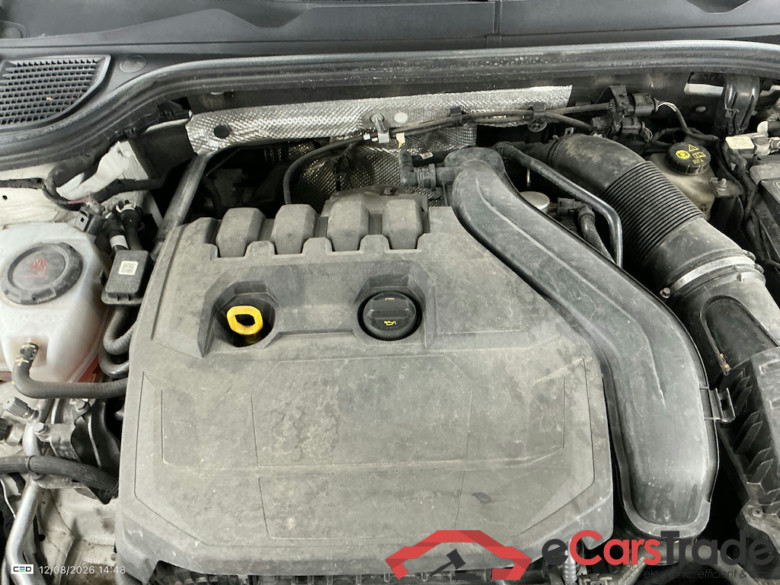 VOLKSWAGEN GOLF VIII 1.5 E-TSI 110KW LIFE DSG #6