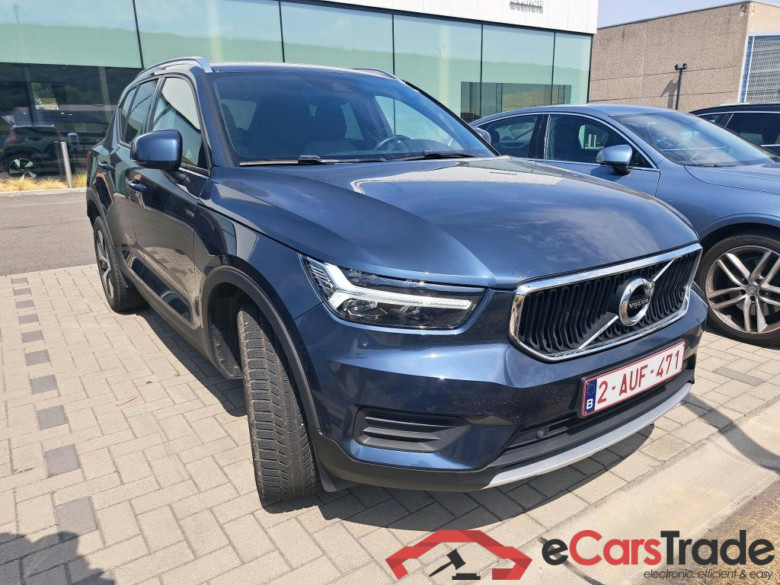 VOLVO XC40 1.5 T2 GEARTRONIC MOMENTUM PRO #2