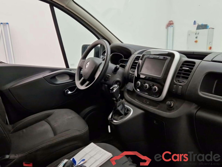 RENAULT TRAFIC 2.0 ENERGY BLUE DCI GRAND CONF #3