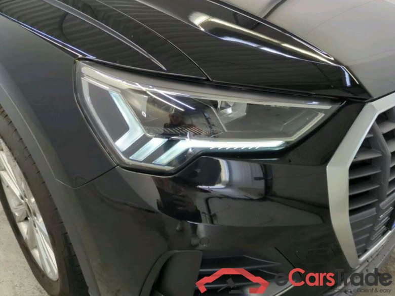 AUDI Q3 45 TFSI e Adv Editi. #6