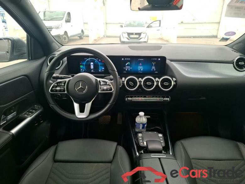 MERCEDES-BENZ GLA / 2020 / 5P / SUV GLA 250 e BUSINESS LINE DCT #6