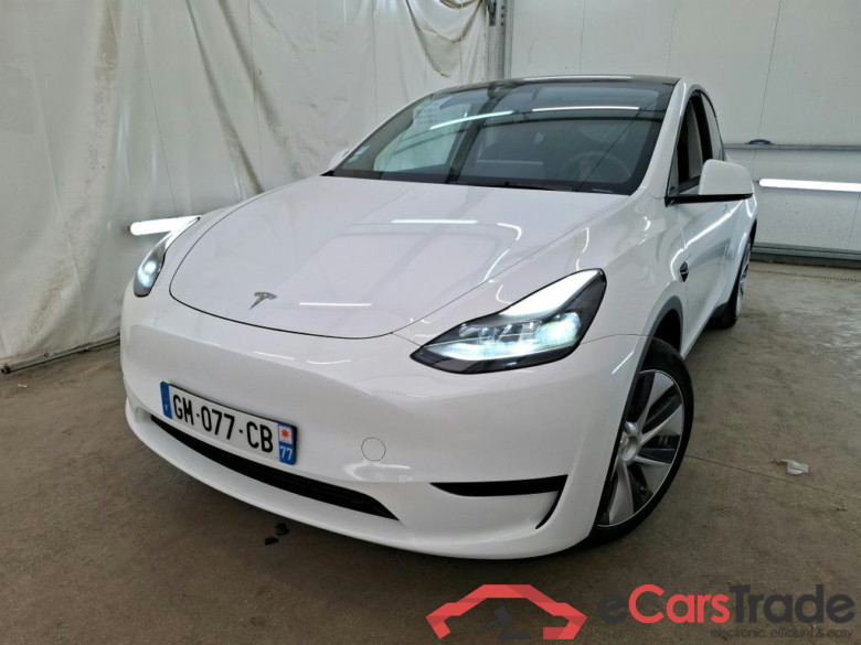 TESLA Model Y / 2021 / 5P / SUV RWD