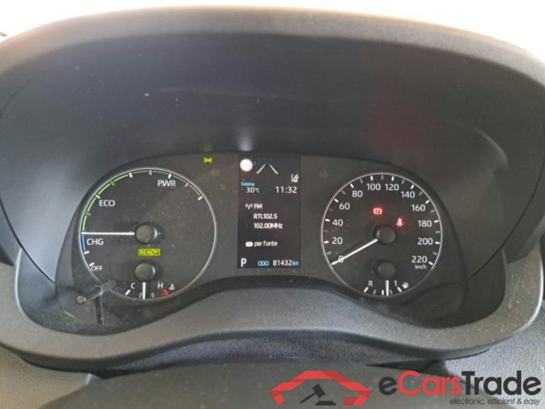 TOYOTA YARIS / 2020 / 5P / BERLINA HYBRID BUSINESS MY20 #4