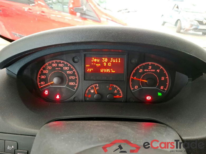 CITROEN Jumper / 2014 / 4P / Fourgon tôlé 30 L2H2 BlueHDi 130 BVM6 Business #6