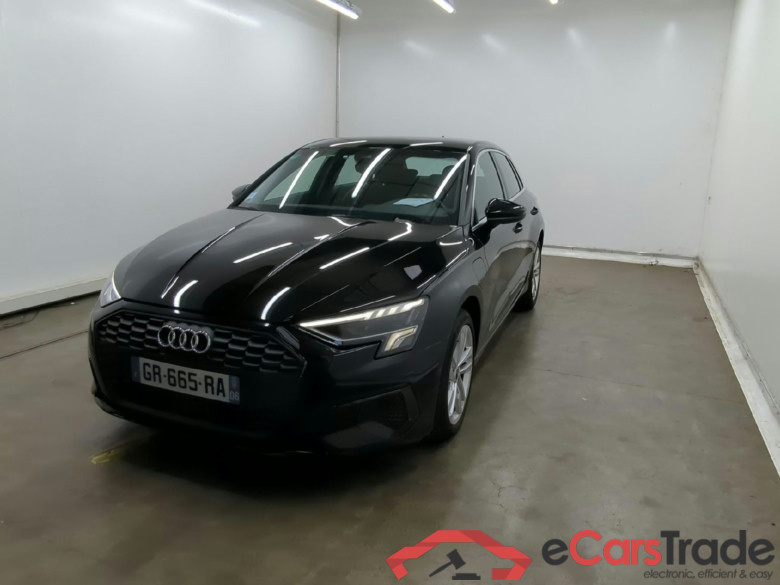 AUDI A3 Sportback / 2020 / 5P / Berline 40 TFSI e 204 S Tronic Business Line #1