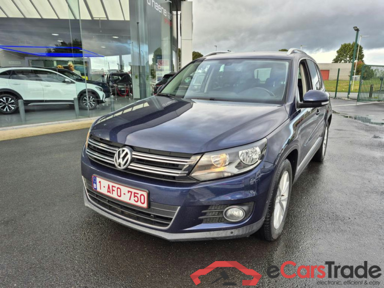 VOLKSWAGEN Tiguan Tiguan Sport & Style 2.0 TDI SCR BlueMotion Technology 81 kW (110 ch) 6 vitesses manuel #2