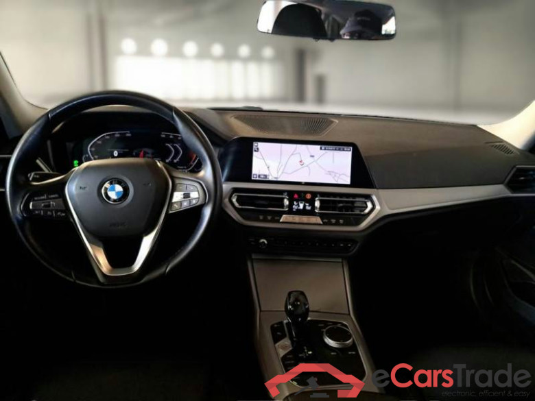 BMW SERIE 3 / 2018 / 5P / STATION WAGON 318D 48V BUSINESS ADVANTAGE TOURING AUTO #3
