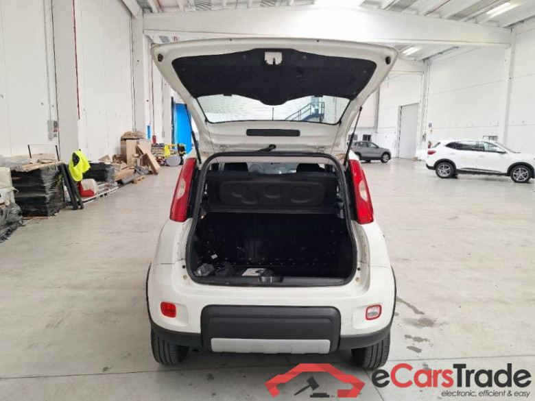 FIAT PANDA / 2011 / 5P / BERLINA 0.9 TWINAIR TURBO 85CV SeS E6-TEMP 4X4 #5