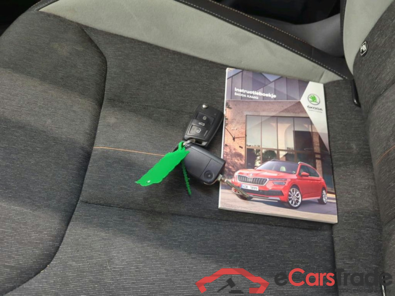 Skoda Kamiq 1.0 TSI Greentech 81kW DSG Style 5d #4