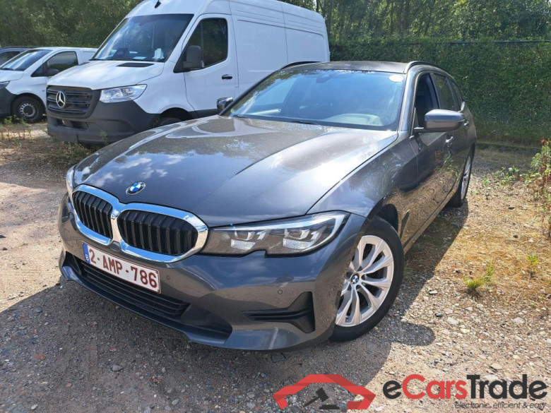 BMW - BMW 3 TOURING 318dA 150PK Advantage Pack Business Plus With Heated Seats & Parking Assistant Pack #1