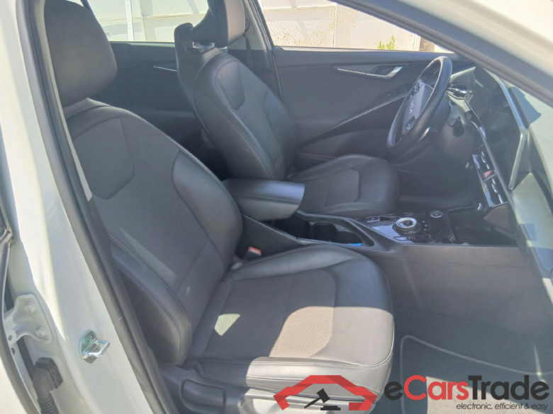 KIA Niro / 2022 / 5P / crossover 1.6 GDi HEV 104kW (141CV) Drive #6
