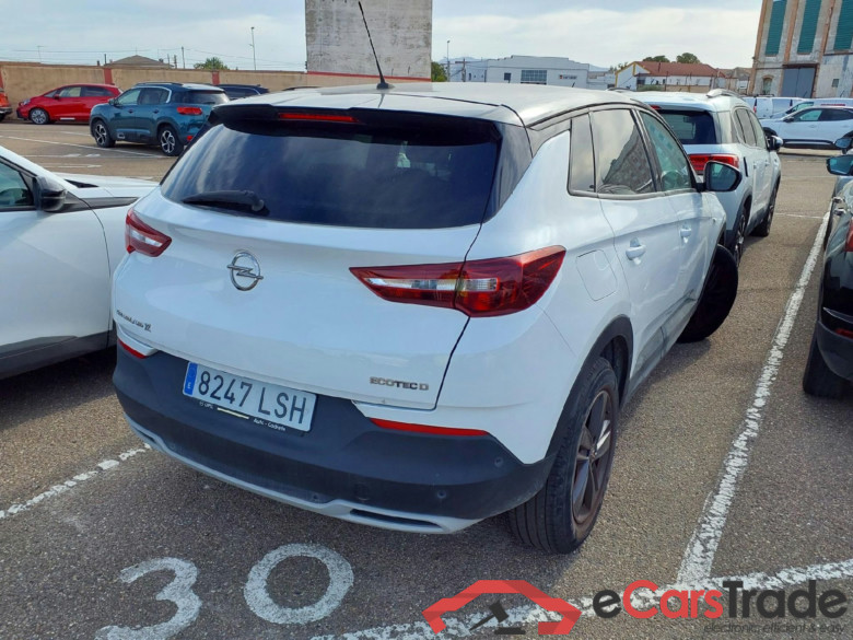 OPEL Grandland X / 2017 / 5P / todoterreno 1.2 Turbo Design Line #3
