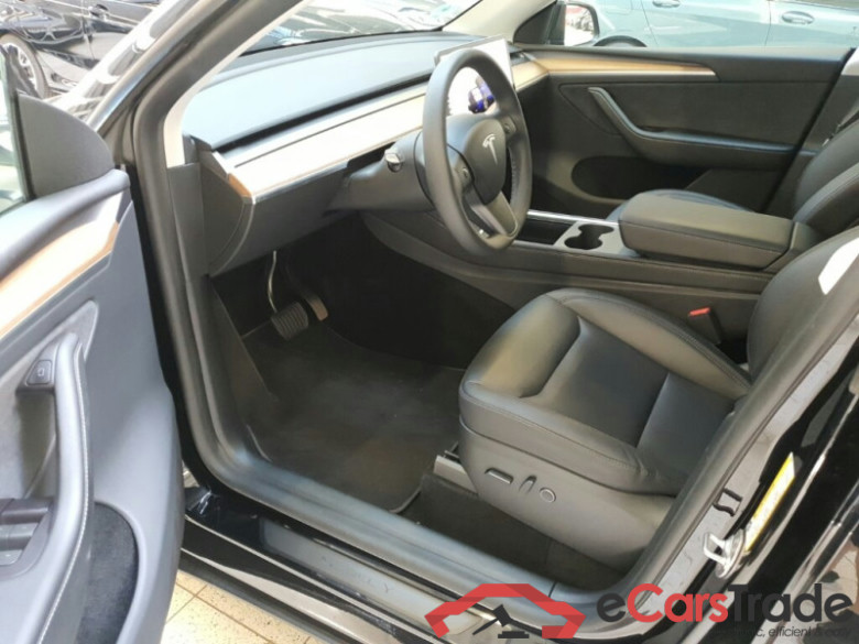 TESLA Model Y  #5