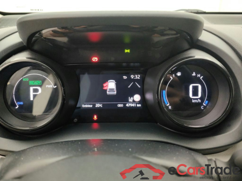 Toyota Yaris 1.5 VVT-i Hybrid Elegant e-CVT 5d #6