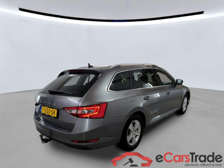 SKODA Superb Combi 110 kW #5