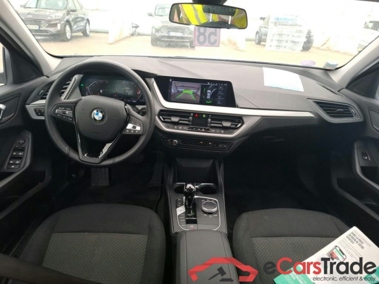 BMW Série 1 / 2019 / 5P / Berline 118i DKG7 Business Design #5