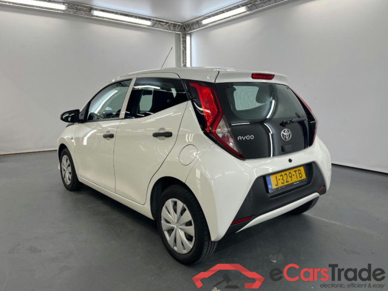 TOYOTA Aygo 1.0 VVT-i x-fun #3