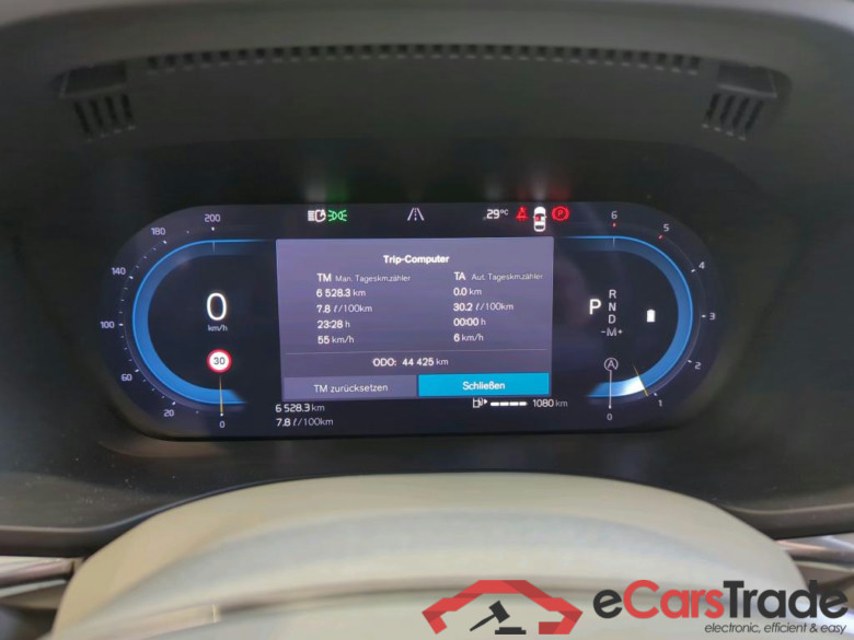 XC60 Plus Dark 2WD 2.0 B4 145KW AT8 E6d #5