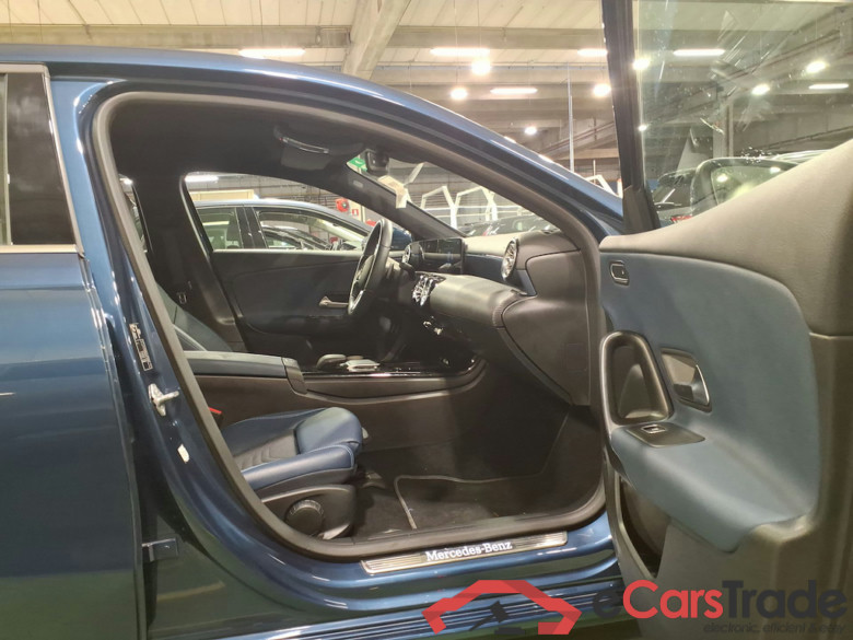 MERCEDES-BENZ A-CLASS 1.3 A 250 E DCT #3
