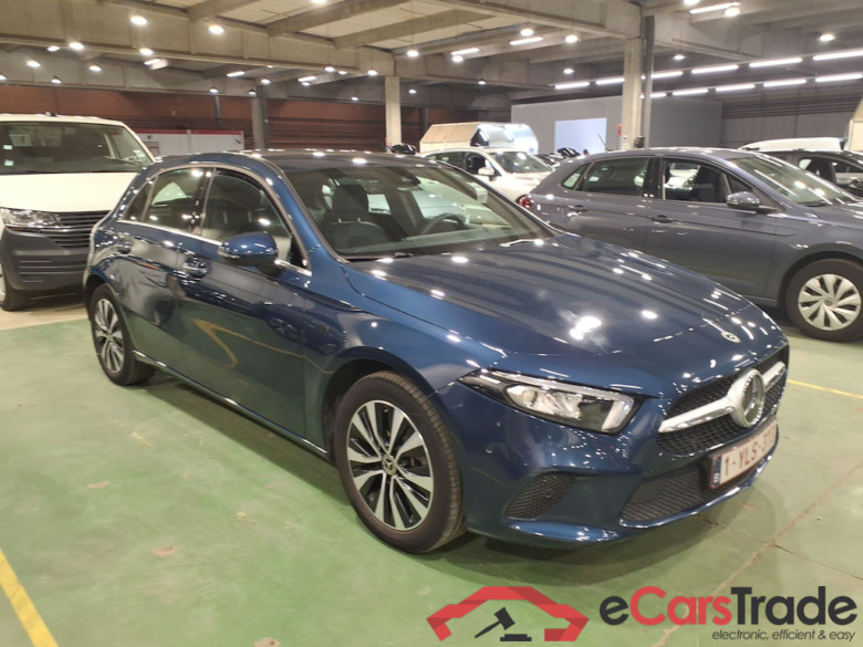 MERCEDES-BENZ A-CLASS 1.3 A 250 E DCT #6