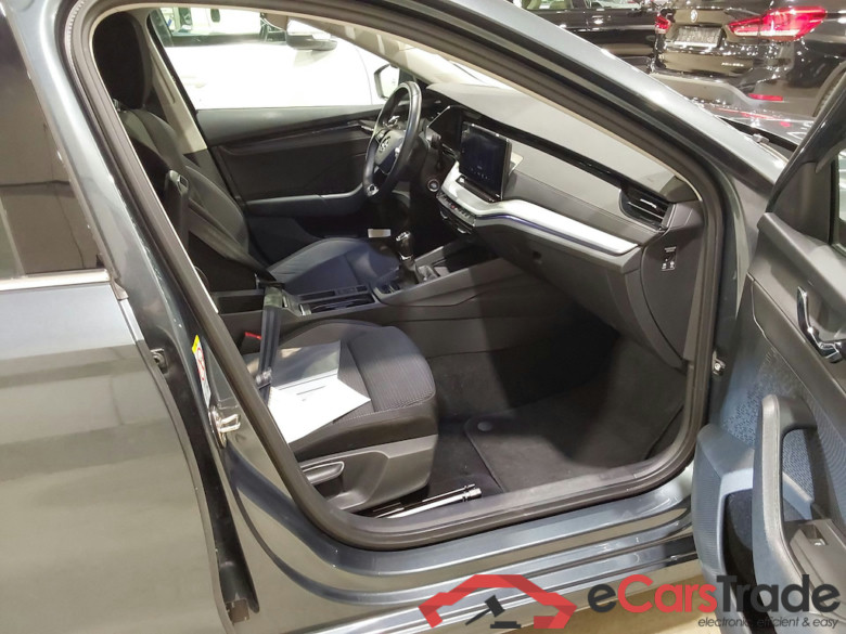 SKODA Octavia 2.0 CRTDI 85KW AMBITION #6