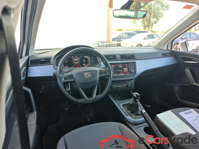 SEAT Arona / 2017 / 5P / todoterreno 1.0 TSI 70kW (95CV) Style Edition Eco (CX) #3